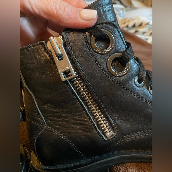 ZADIG & VOLTAIRE LAUREEN BLACK LEATHER BOOTS SZ 36 - Picture 5 of 14